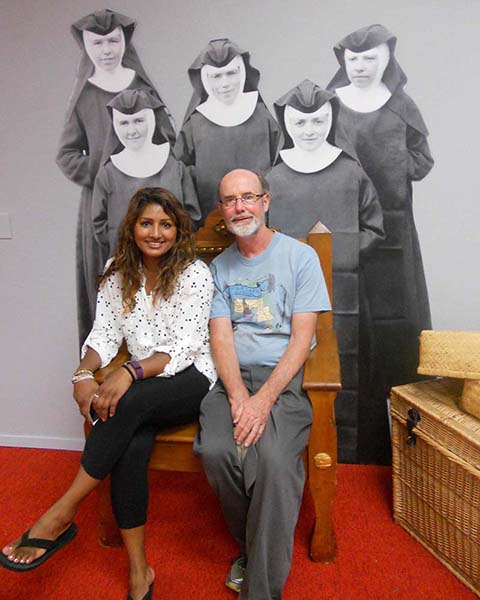 Usha-and-Keith-Petersen-with-nuns
