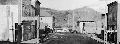 This longtime logging town experienced a seminal loggers' strike in the early 1900s.